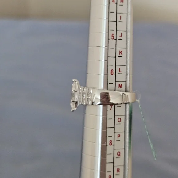 Marquise-Cut CZ Ring with Pavé Shoulders 925 SS, 1.9ct (VVS) Size 7 - Picture 5 of 7